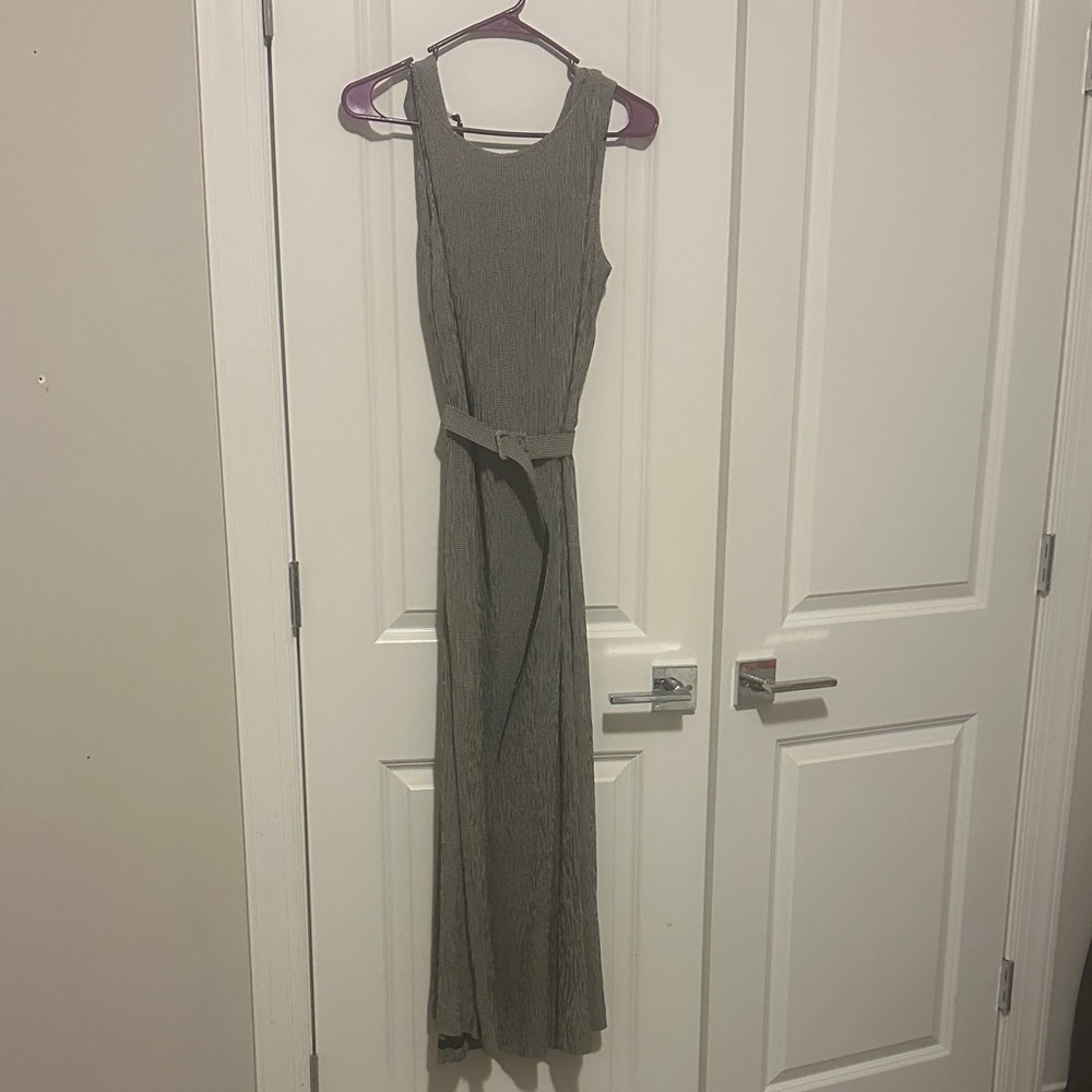 Doncaster Gray Belted Maxi Dress